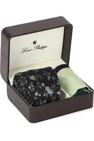 Louis Philippe Men Black & Green Accessory Gift Set
