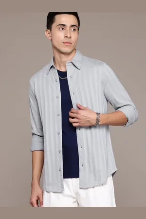 Roadster The Lifestyle Co. Men Classic Striped Casual Shirt