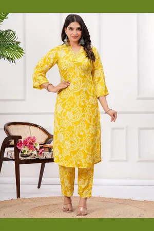 EtnicaWear Women Ethnic Motifs Printed Regular Gotta Patti Pure Silk Kurta with Trousers