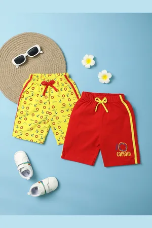 V-Mart Infants Pack Of 2 Mid-Rise Cotton Shorts