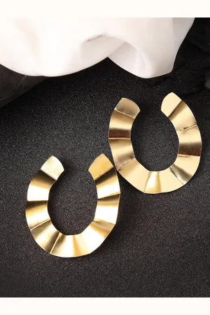 DressBerry Women Gold-Plated Contemporary Drop Earrings