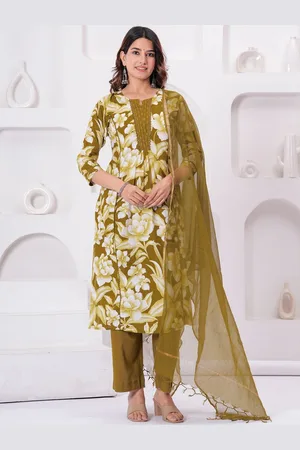 EtnicaWear Women Floral Printed Regular Beads and Stones Pure Cotton Kurta with Trousers & With Dupatta