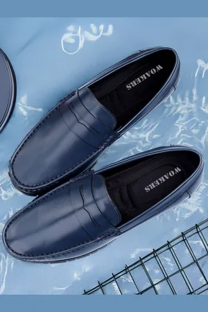 WOAKERS Men Colourblocked Leather Loafers