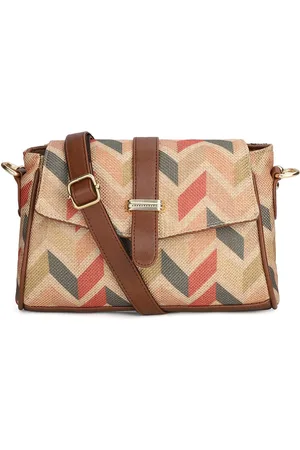 THE CLOWNFISH Geometric Structured Sling Bag