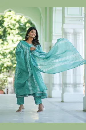 Moda Rapido Women Embroidered Regular Thread Work Pure Cotton Kurta with Trousers & With Dupatta