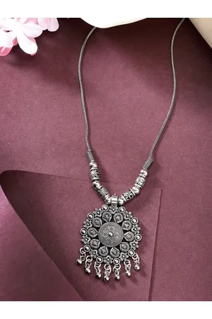 Anouk Women Silver-Toned Floral Shape Pendant with Chain