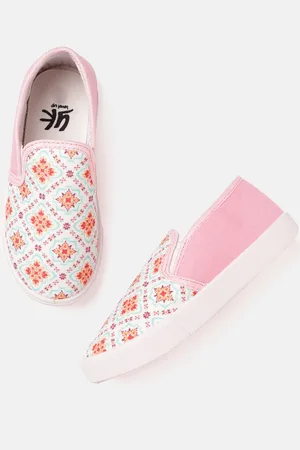 YK Boys White & Pink Colourblocked Slip-On Sneakers with Printed Detail