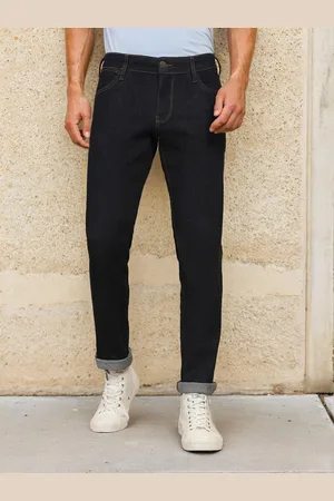 Wrangler Men Skanders Slim Fit Low-Rise Cotton Stretchable Jeans