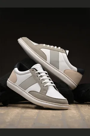 Killer Men Colourblocked Round Toe Sneakers