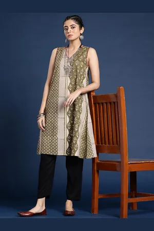Taavi Pure Cotton Floral Printed Indie Florals A-Line Block Print Legacy Kurta