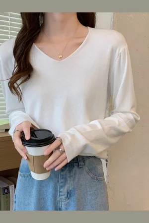 HERE&NOW Women V-Neck Long Sleeves Top