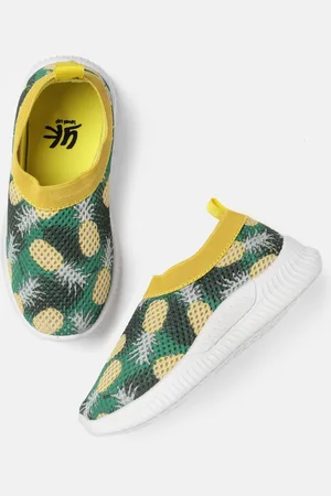 YK Boys Conversational Printed Slip-On Sneakers