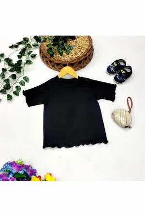 BAESD Girls Printed V-Neck Extended Sleeves Applique T-shirt