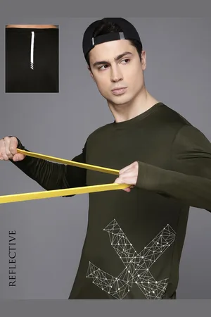 WROGN Men Dry Pro Brand Logo Printed Slim Fit T-shirt