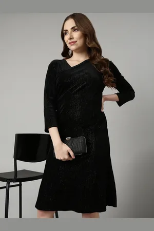 SHOWOFF V-Neck Knee Length A-Line Opaque Party Dress
