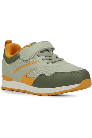 Bubblegummers Boys Round Toe Velcro Sneakers