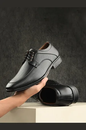 Invictus Men Formal Derby Shoes