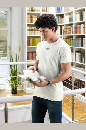 Calvin Klein Men Solid Pure Cotton T-shirt