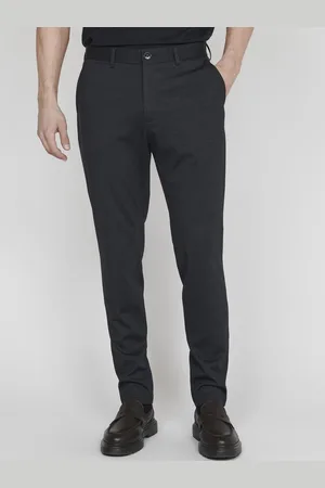 Matinique Men Mid-Rise Formal Trousers