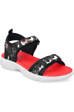 Campus Kids Black & Red Solid Sports Sandals
