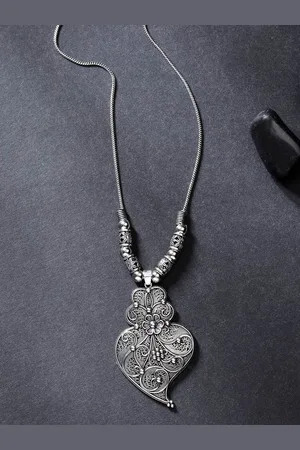 Anouk Women Silver-Toned German Silver Oxidised Pendant & Chain
