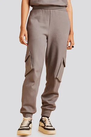 Muvazo Women Comfort Wrinkle Free Cargos Trouser