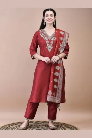 DIVASTRI Women Floral Yoke Design Regular Gotta Patti Kurta with Trousers & With Dupatta