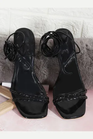 Denill Women Solid Block Heel Sandals