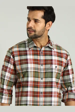 Indian Terrain Men Classic Slim Fit Tartan Checks Opaque Checked Casual Shirt