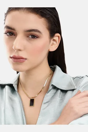 DressBerry Rectangular Shape Chain Necklace