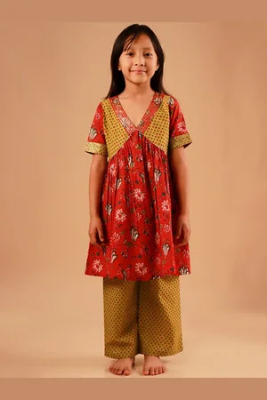 Sangria Girls Floral Printed Pure Cotton V-Neck A-Line Kurta With Trousers