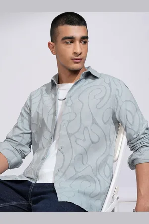 Highlander Men Spread Collar Textured Cotton Casual Shirt