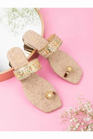 Inc 5 Women Embellished Ethnic One Toe Flats