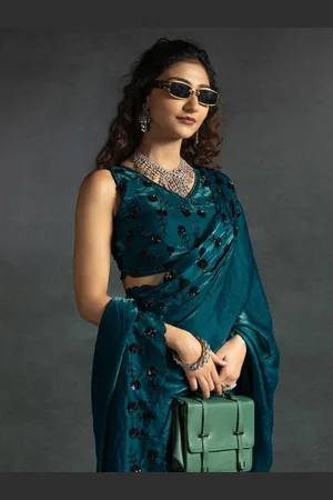 Saree mall Embellished Sequinned Satin Sarees