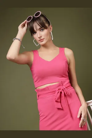 DressBerry Sweetheart Neck Crop Top