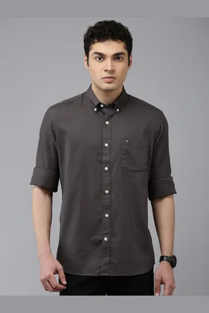 Arrow Pure Cotton Manhattan Slim Fit Button-Down Collar Casual Shirt