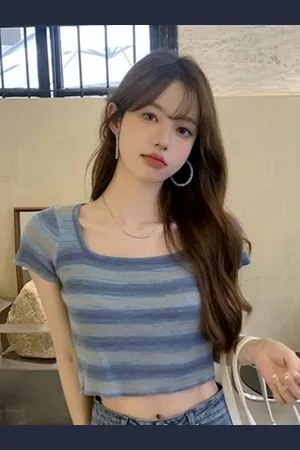HERE&NOW Women Striped Woollen Crop Top