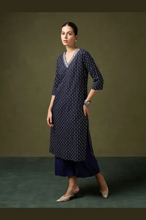 Saaki Geometric Print Cotton Longline Top