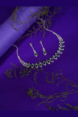 SOHI Silver-Plated Green & White Stone-Studded Jewellery Set