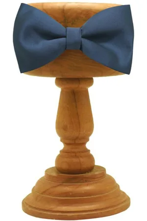 The Tie Hub Men Bow Tie