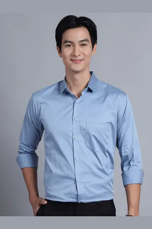 Majestic Men Modern Slim Fit Spread Collar Solid Cotton Formal Shirt