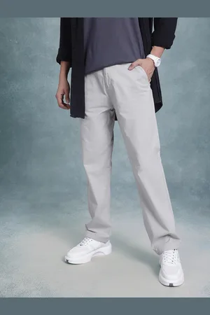 Roadster The Life Co. Men Straight Fit Pure Cotton Chinos