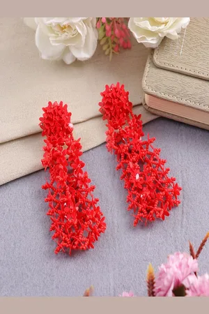 Sangria Gold-Plated Floral Shaped Tasselled Dangle Artificial Beads Drop Earrings