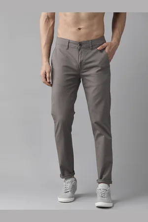 Roadster Men Grey Solid Slim Tapered Fit Regular Trousers