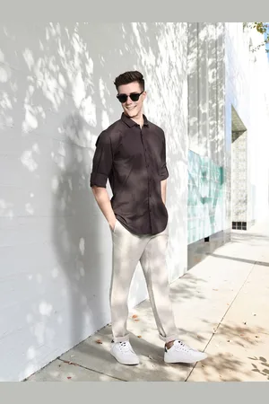 Mast & Harbour Solid Regular Fit Roll-Up Sleeves Casual Shirt