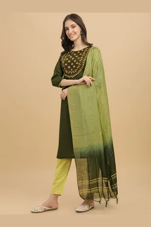 GUFRINA Floral Yoke Design Regular Thread Work Kurta With Trousers & Dupatta