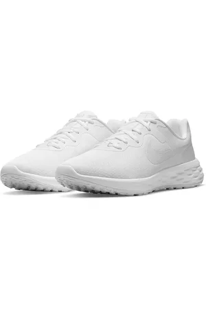 Nike Men Solid Revolution 6 Next Nature Road Running Shoes