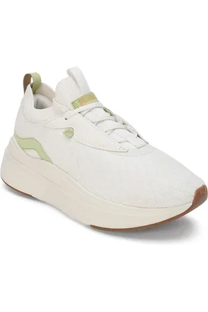 PUMA SOFTRIDE Stakd Premium Women