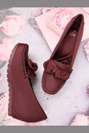 Jove Women Textured Lightweight Bow Detail Loafers