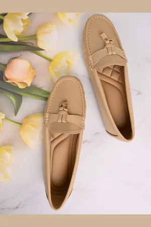 Jove Women Round Toe Slip-On Loafers